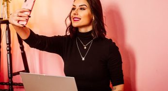 Abu Dhabi’s New Social Media Influencer Ad Ban: $2,700 Fines and Licence Application Details