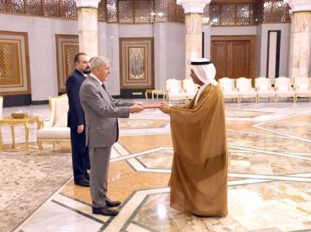 UAE Ambassador Presents Credentials to President of the Republic of Iraq