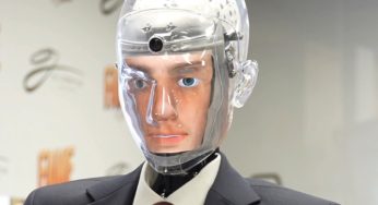 AI Humanoid ‘Robert the Robot’ Wows Los Angeles with Money-Making Skills