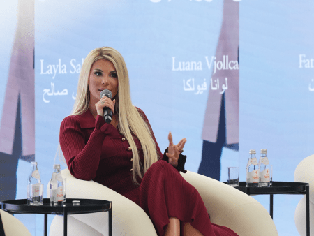 Luana Vjollca Takes Over Dubai Mall Festival of Fashion, Stuns in Red During the “From Vision to Brand” Panel
