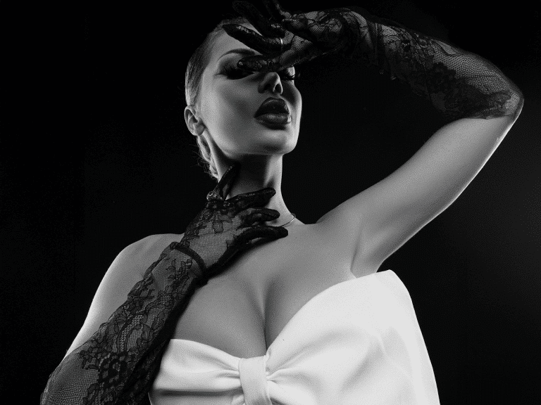 Lulu by Luana Vjollca