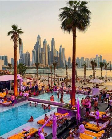 Dubai Beach Clubs Are Throwing Massive Weekend Party Takeovers