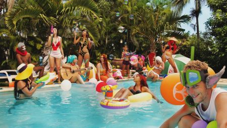 Massive Pool Parties Ignite Dubai Luxury Hotels This March