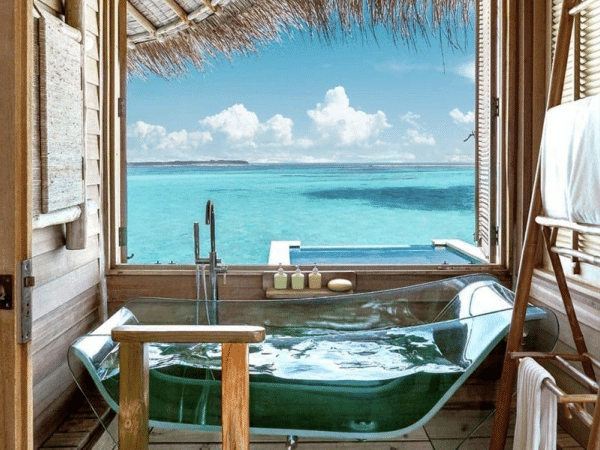 These Hotel Bathtubs Keep Popping Up On Dubai Trips Hotel Bathtubs