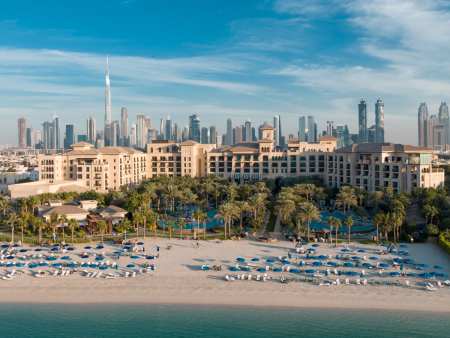 Four Seasons Dubai Day Passes Everyone’s Obsessed With Four Seasons Dubai