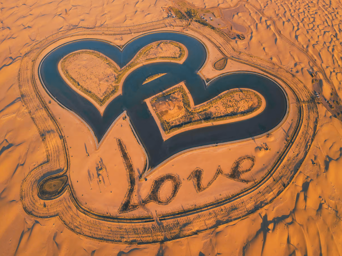 Love Lake Dubai