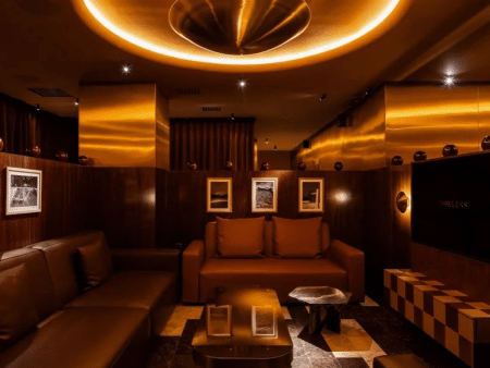 TIMELESS Luxury Lounge Dubai